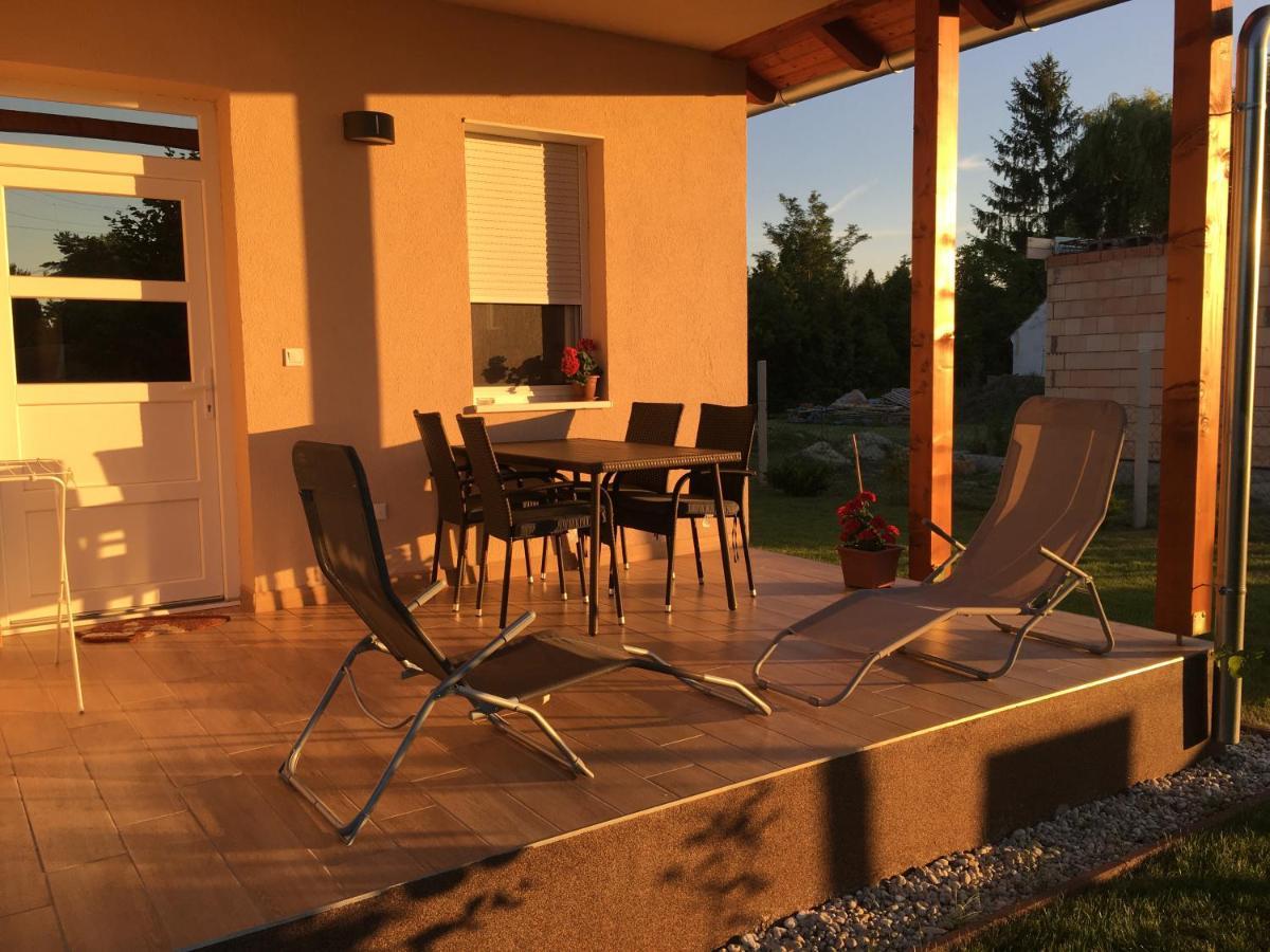 Vila Konrad Apartman Balatonmáriafürdő Exteriér fotografie