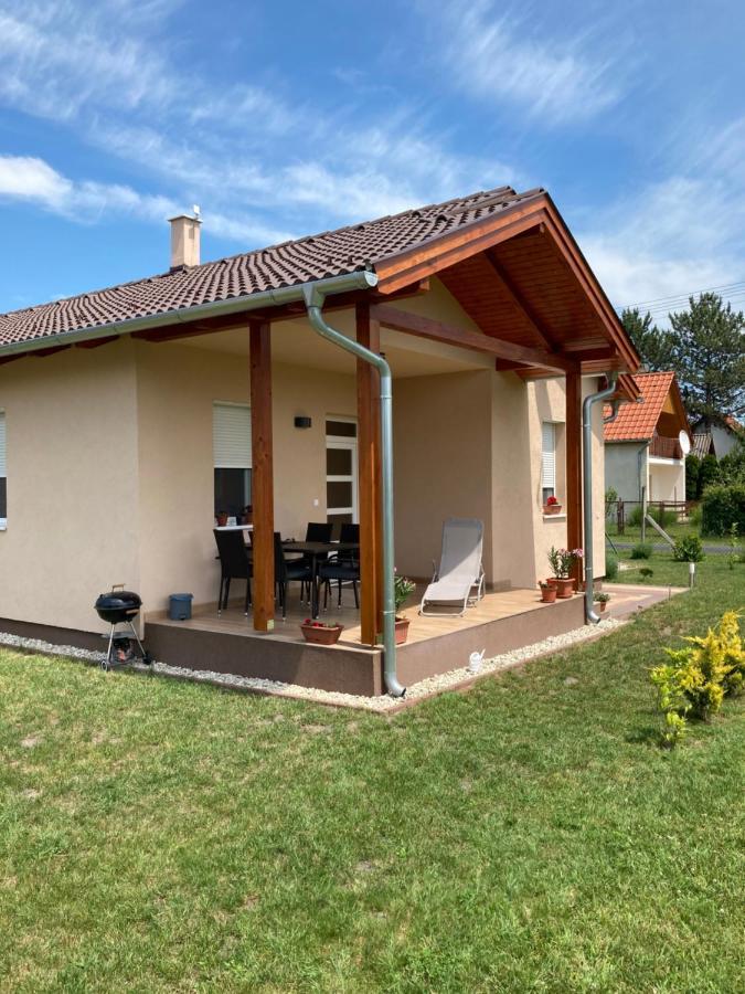 Vila Konrad Apartman Balatonmáriafürdő Exteriér fotografie