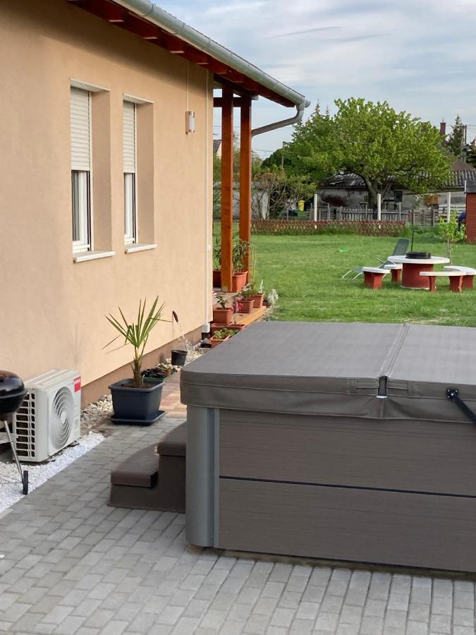 Vila Konrad Apartman Balatonmáriafürdő Exteriér fotografie