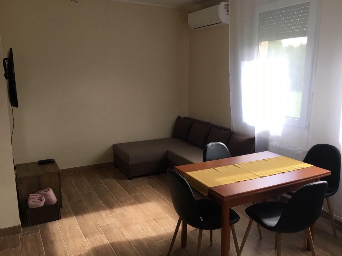 Vila Konrad Apartman Balatonmáriafürdő Exteriér fotografie